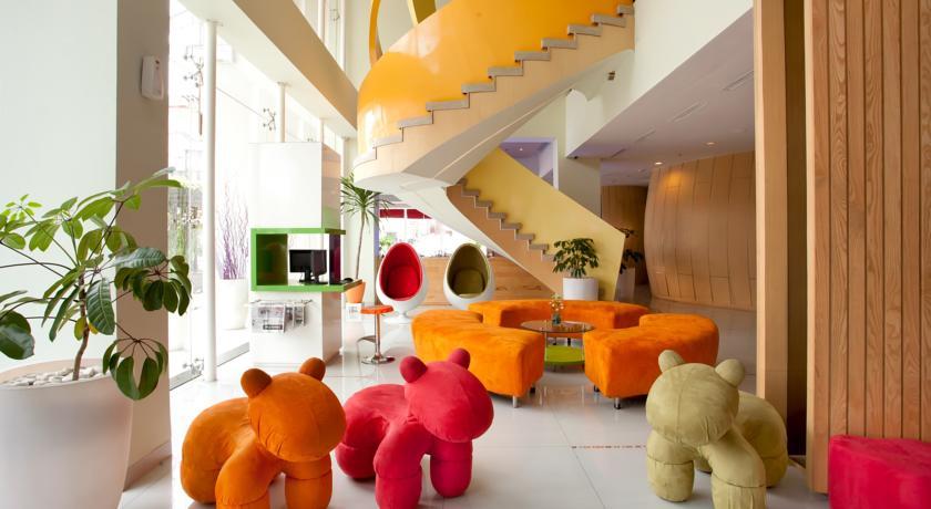 Ibis Styles Yogyakarta Hotel Buitenkant foto