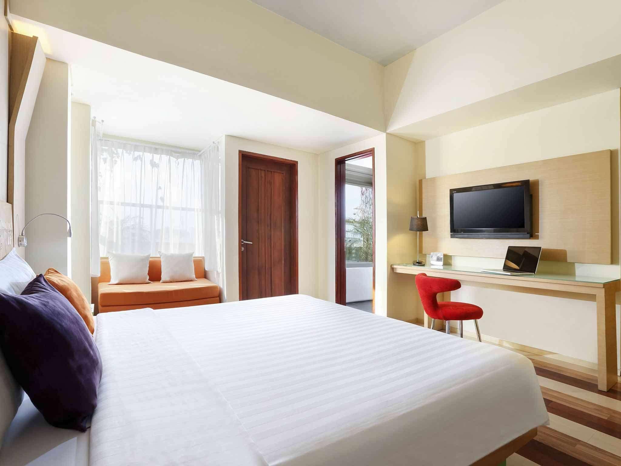 Ibis Styles Yogyakarta Hotel Buitenkant foto