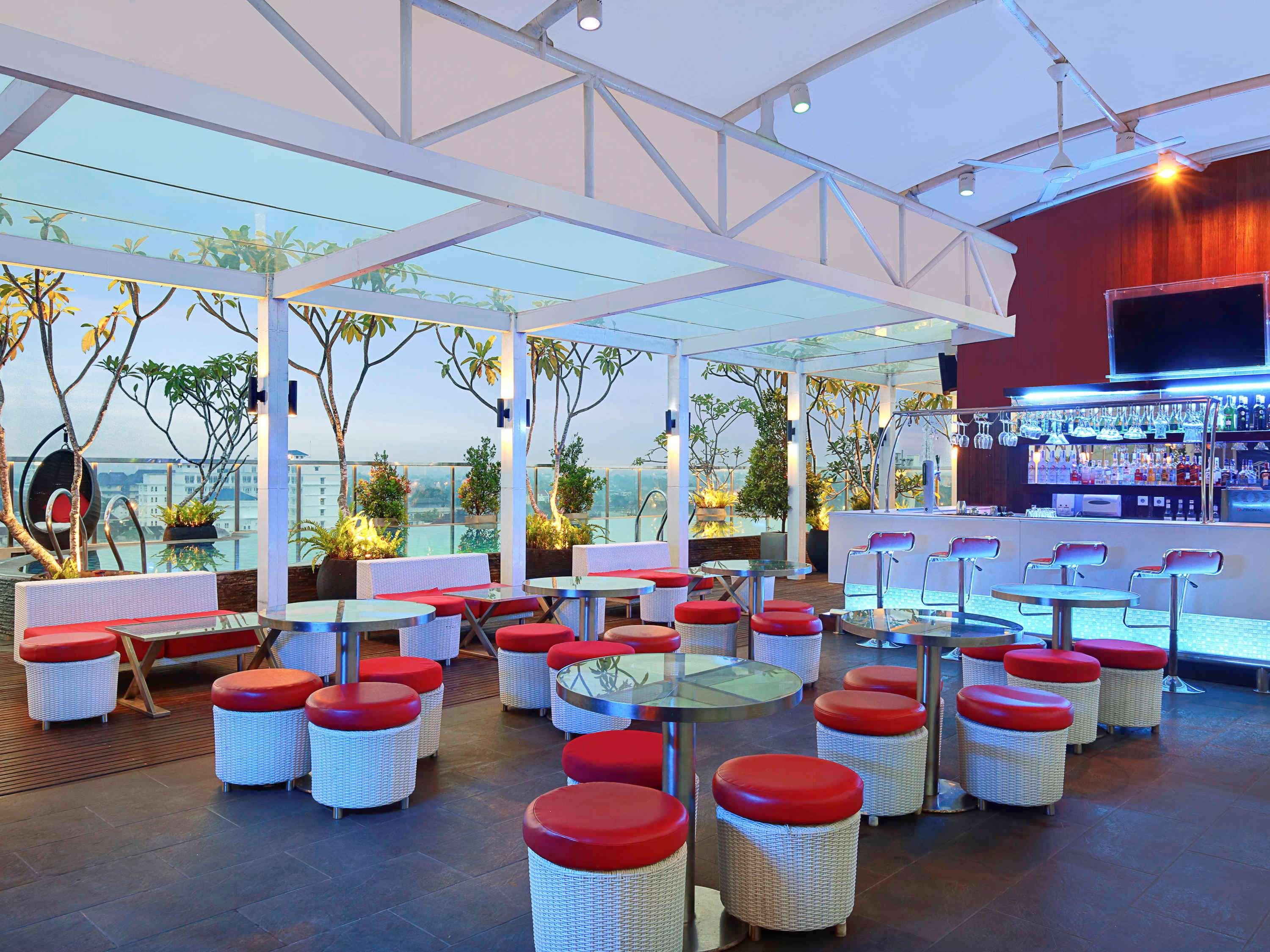 Ibis Styles Yogyakarta Hotel Buitenkant foto