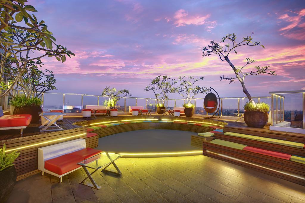 Ibis Styles Yogyakarta Hotel Buitenkant foto