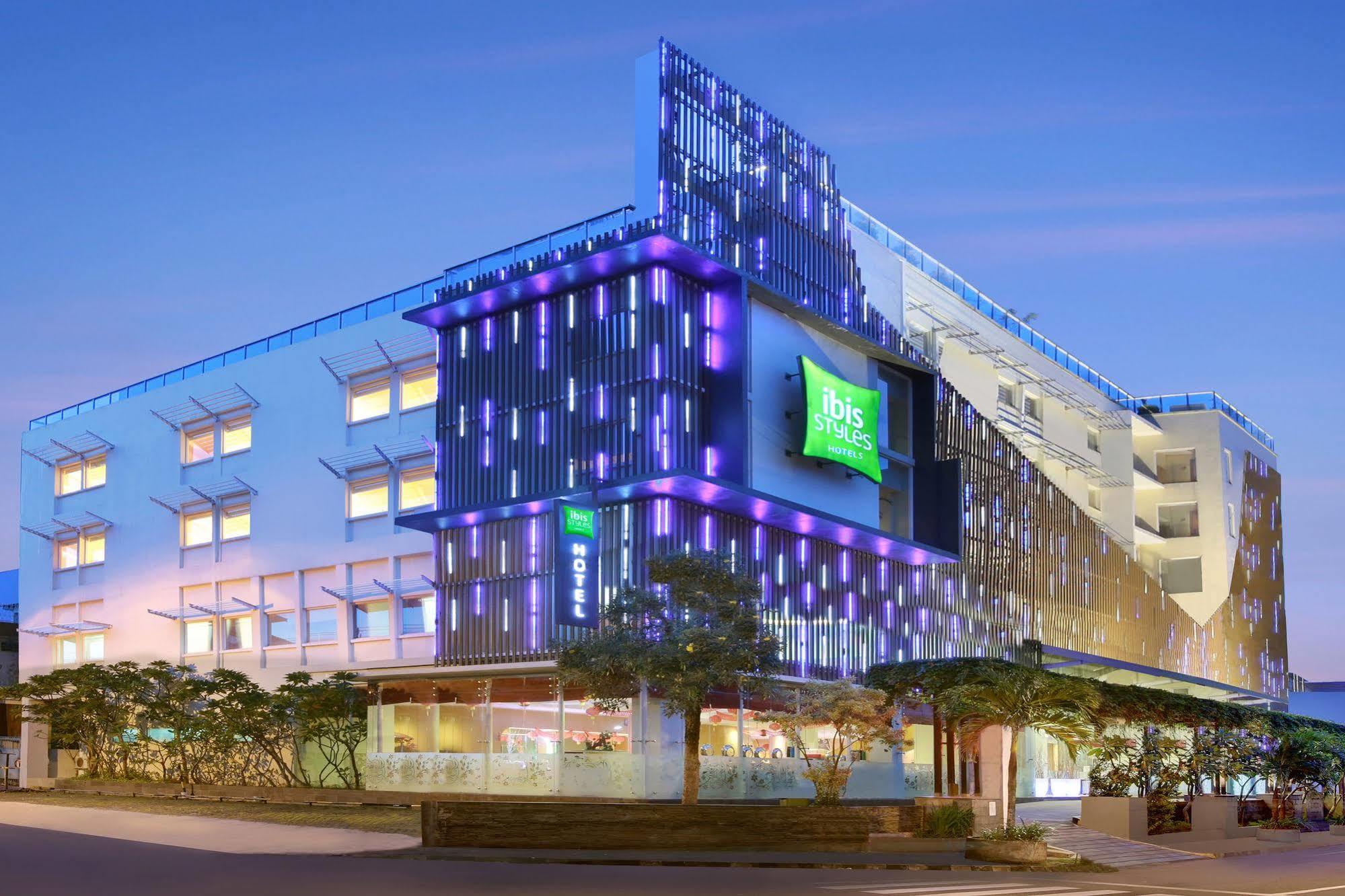 Ibis Styles Yogyakarta Hotel Buitenkant foto