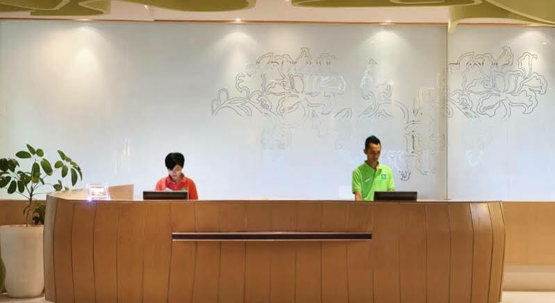 Ibis Styles Yogyakarta Hotel Buitenkant foto